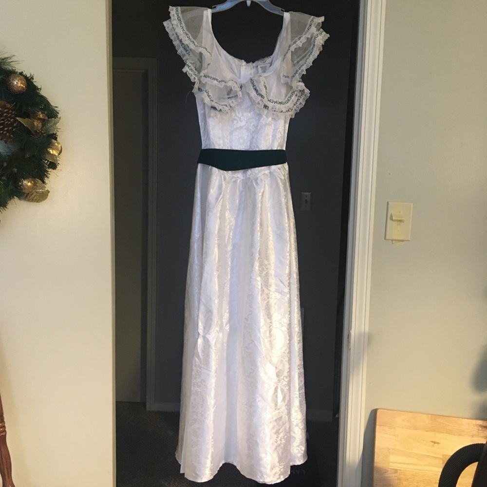*Reserved for @infernalvintage 3 Vintage Dresses